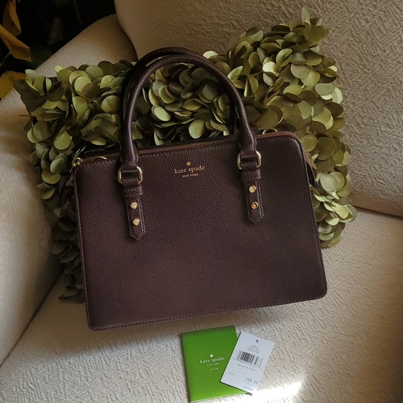 kate spade Handbags - NWT Kate Spade Mulberry Street Mahogany Purse
